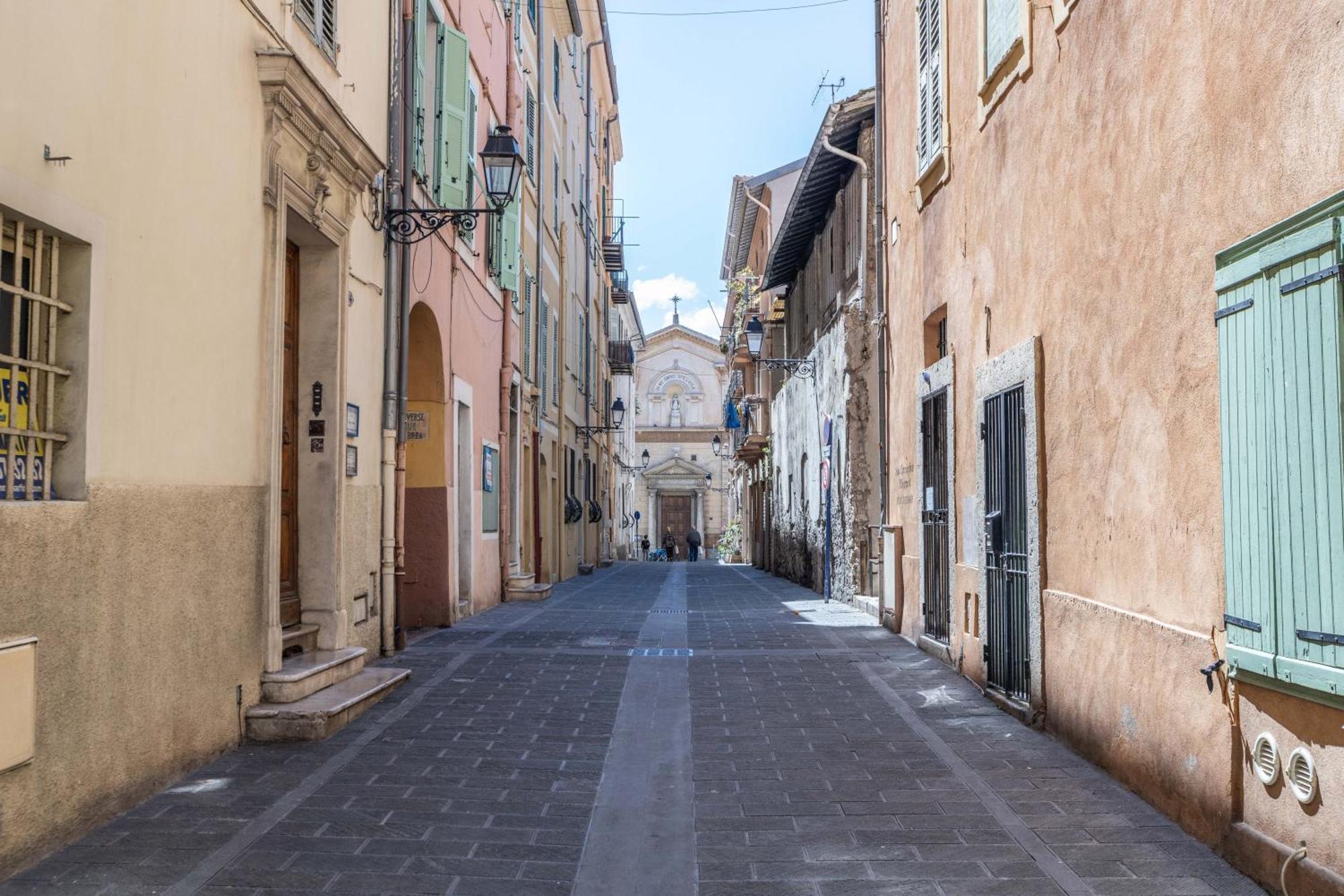 Menton Old Town Apartment Bagian luar foto