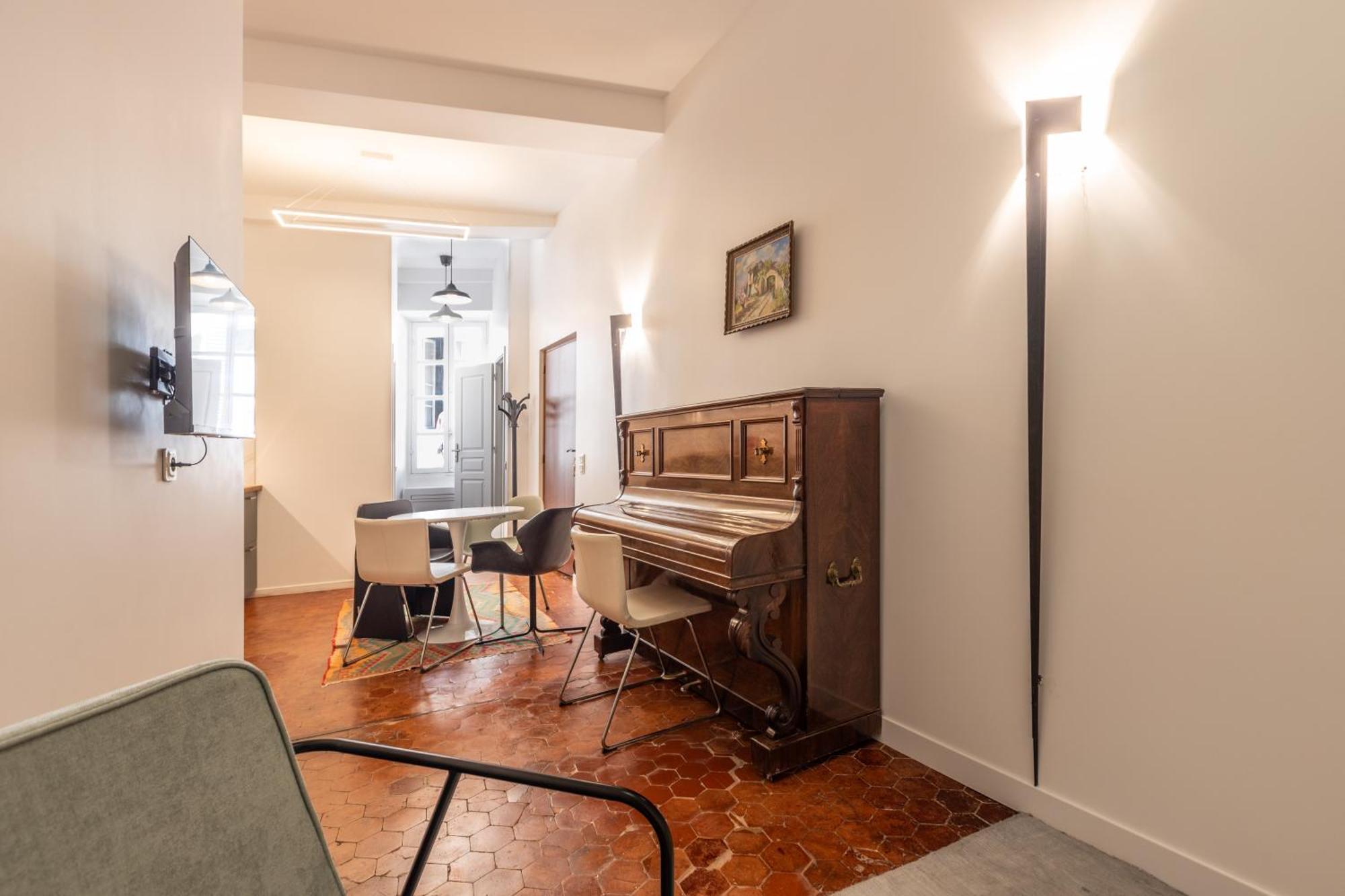 Menton Old Town Apartment Bagian luar foto
